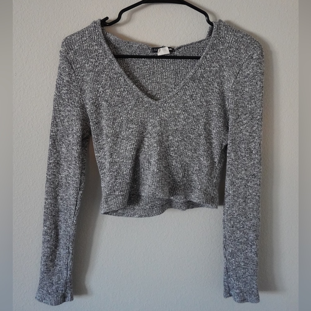 Hooded sweater knit crop top